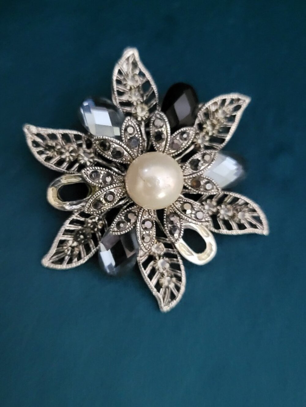 Beautiful Silvertone Black Gray Rhinestone Faux Pearl Flower Pendant or Pin 2.5"